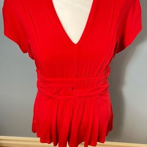 VENUS RED  top size med
